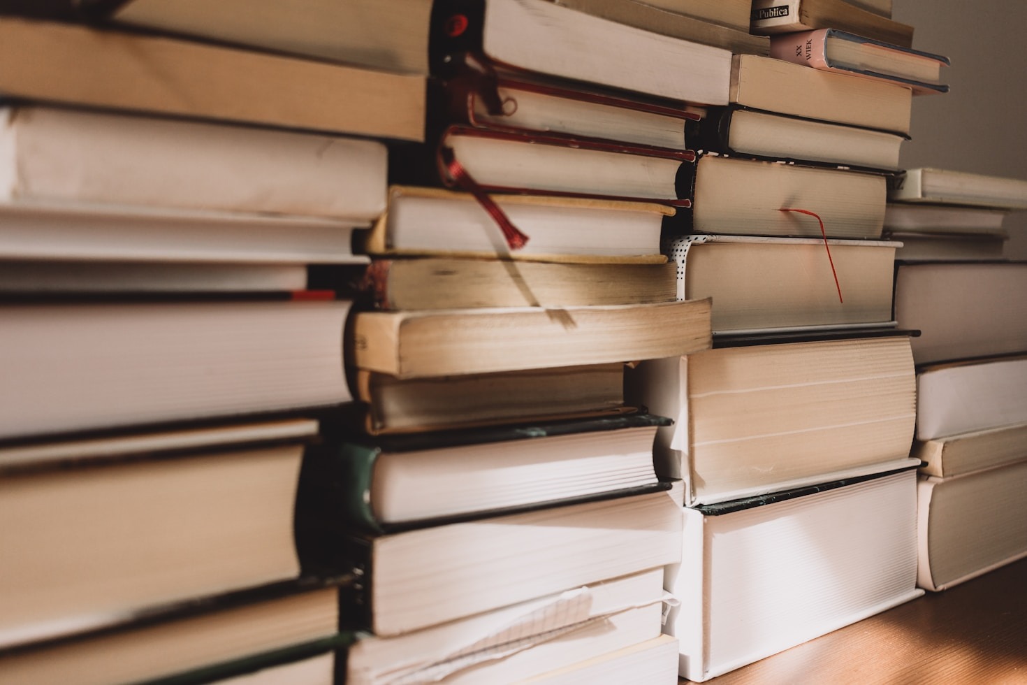 Gentle Readers’ Guide to Must-Read Classics